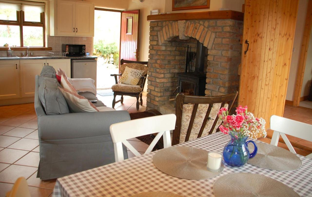 Corriebrack Cottage Hollywood  Eksteriør bilde